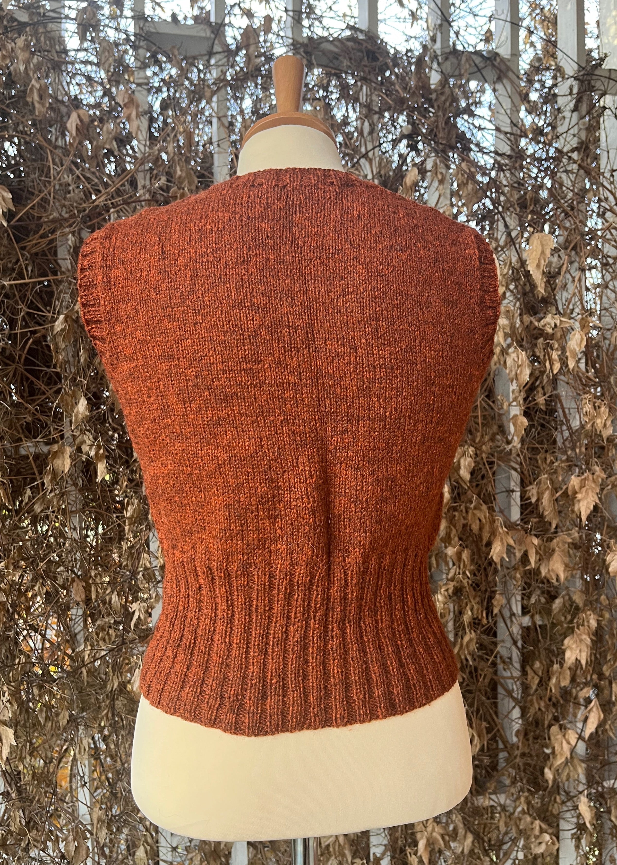 Theas vest